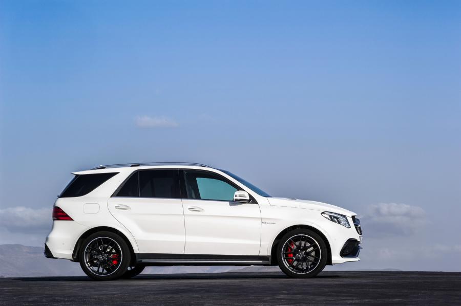  Mercedes-AMG GLE63 S 4Matic 2015 года  (фото 13 из 23)